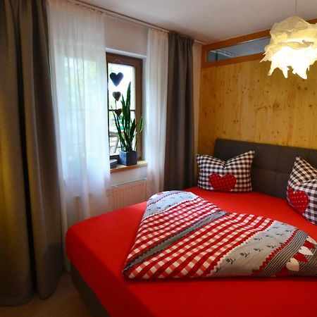 ניוסטיפט אים סטובאיטל Ferienwohnung Stubaier Herzblut מראה חיצוני תמונה